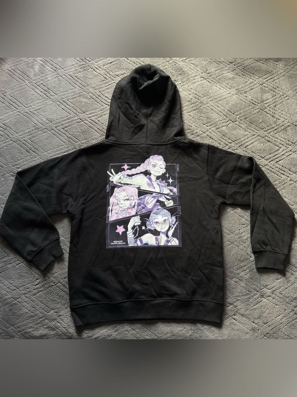 Kids Black Graphic Hoodie with Purple Accent Huntrix Rumi Zoey Mira Size Small